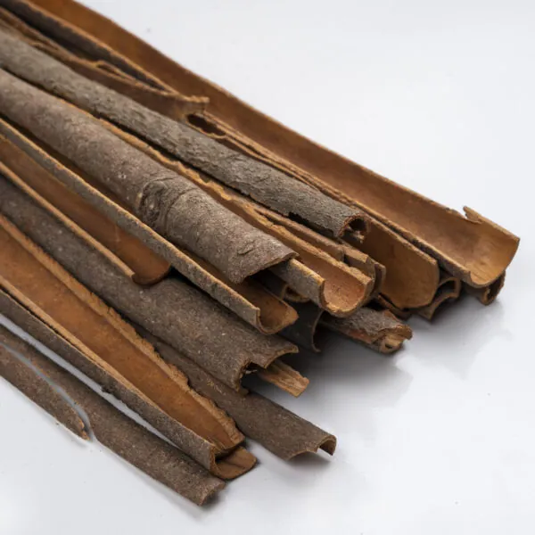 দারুচিনি (Cinnamon)
